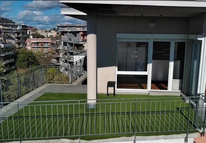Penthouse Rooftop With Huge Sky Terrace Apartament Budapesta